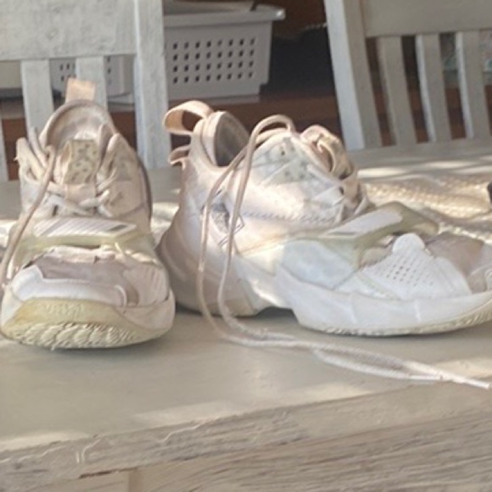 Nike basketball shoes - white - size 9 - worn for one season